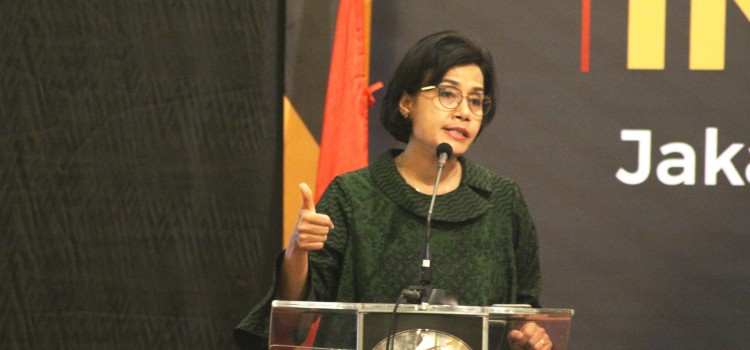 Photo Menteri Keuangan - Sri Mulyani - sumber kagama.co
